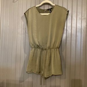 Forever 21 Open Back Drawstring Romper